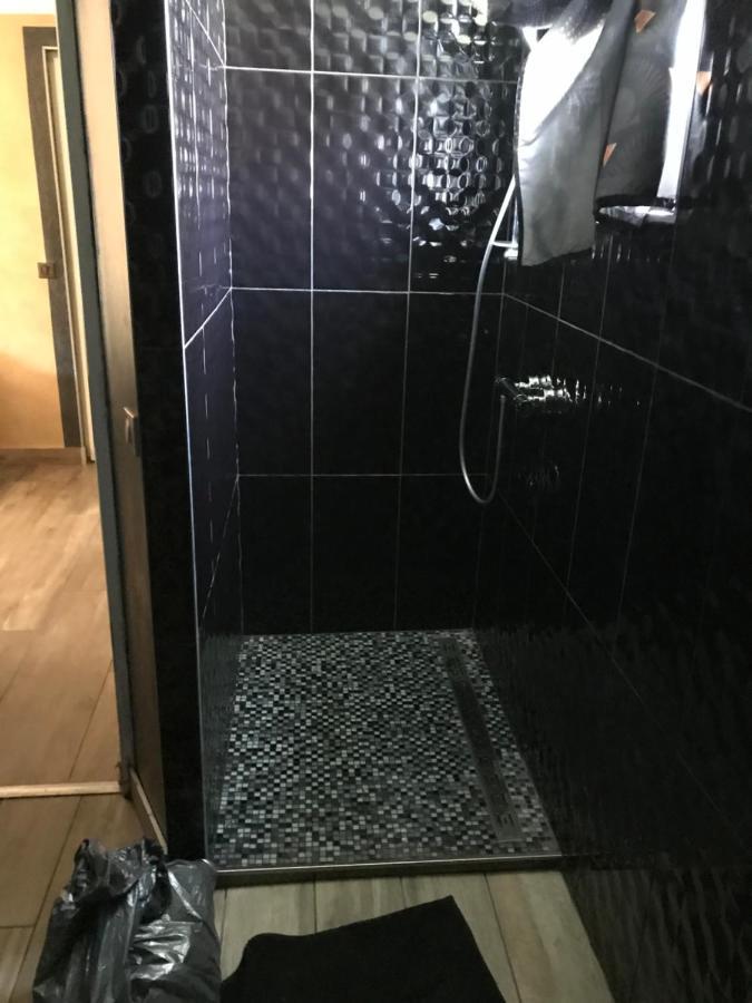 דסיז Residence Bord De Loire Euro 6 מראה חיצוני תמונה