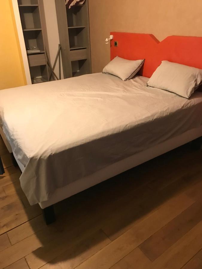 דסיז Residence Bord De Loire Euro 6 מראה חיצוני תמונה